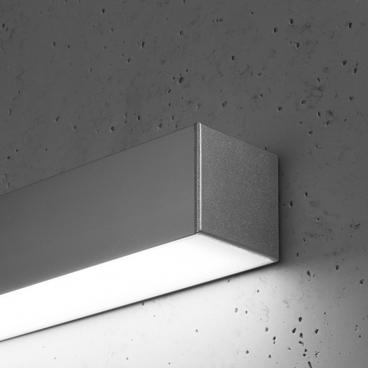 Applique Barre Moderne LED 67 cm Grise
