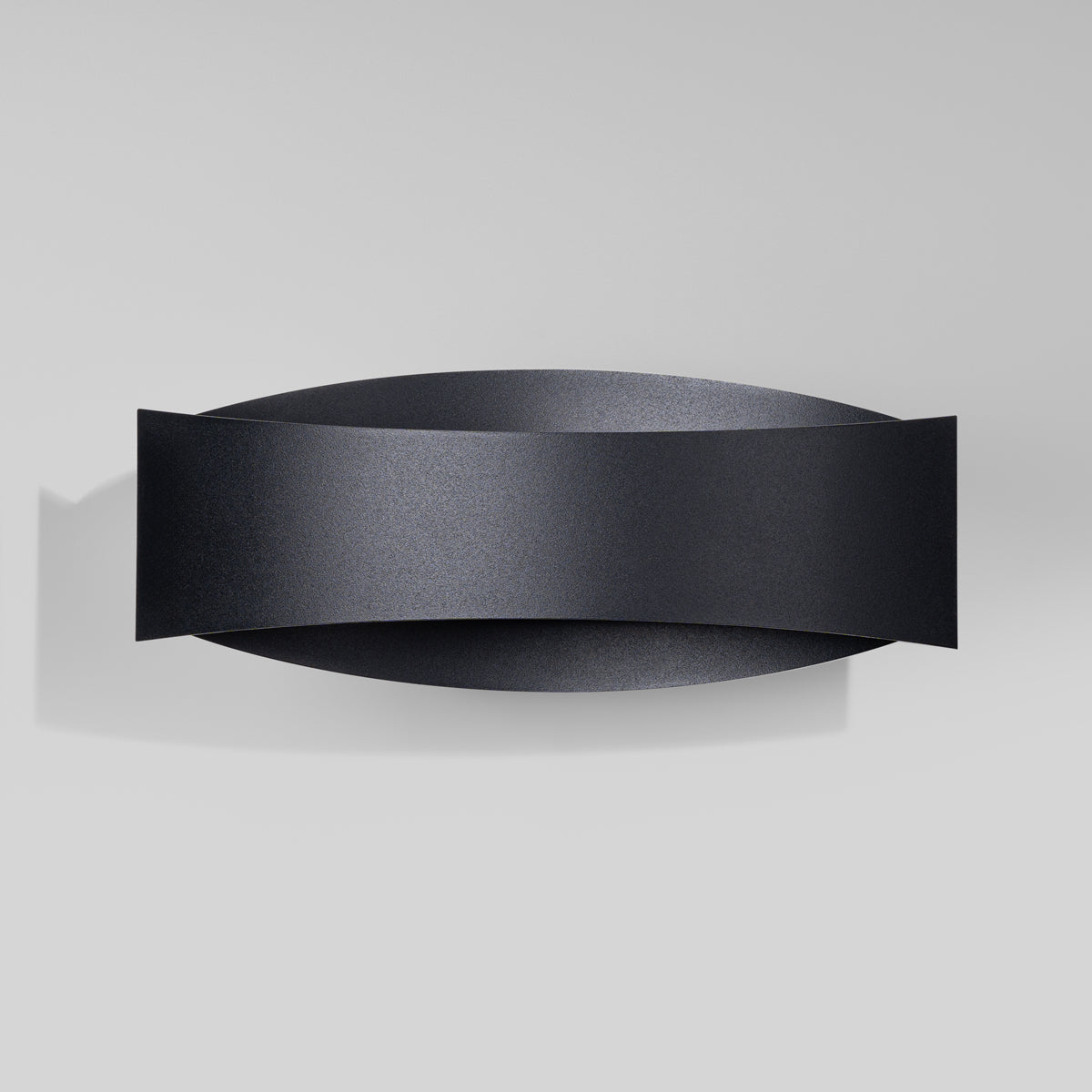 Applique Murale Fluide Ruban Acier Noir