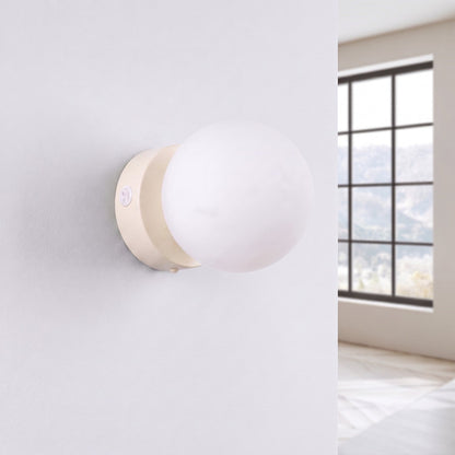 Applique Globe Solis en Verre Opalin Beige