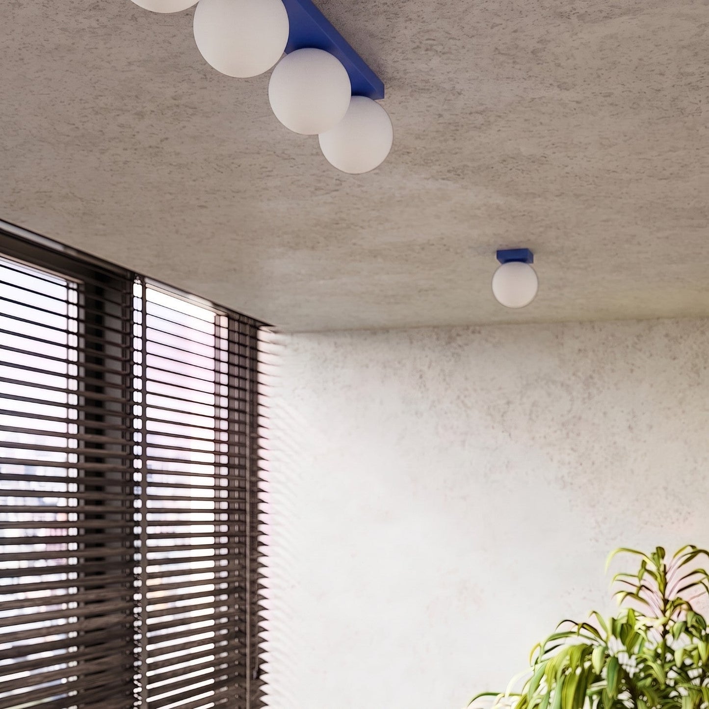 Applique Globe Solis en Verre Opalin Bleu Outremer