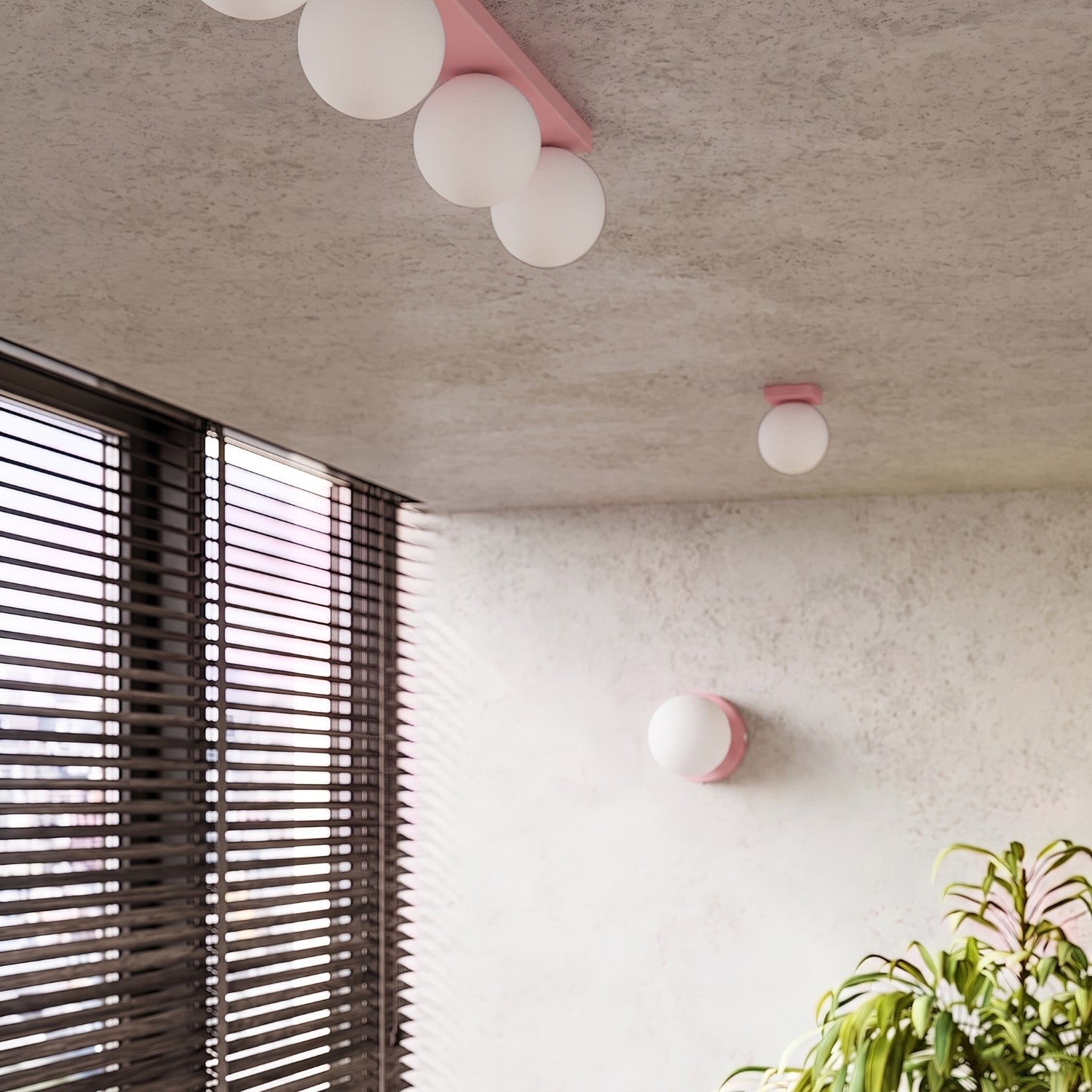 Applique Globe Solis en Verre Opalin Rose