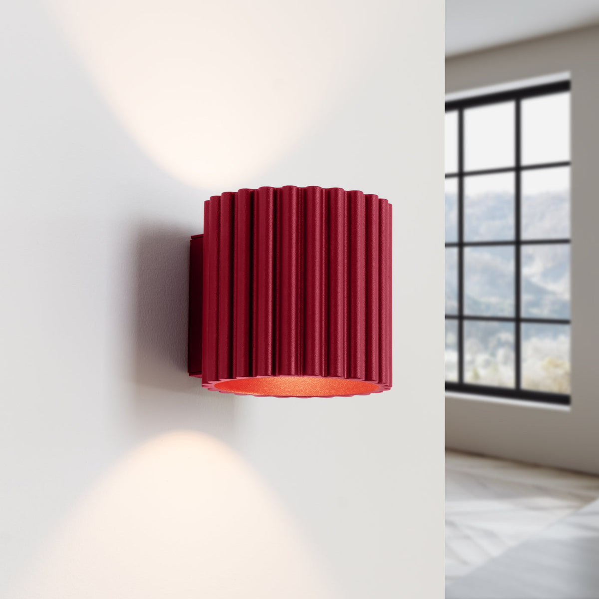 Applique Murale Aura Aluminium Cannelé Bordeaux