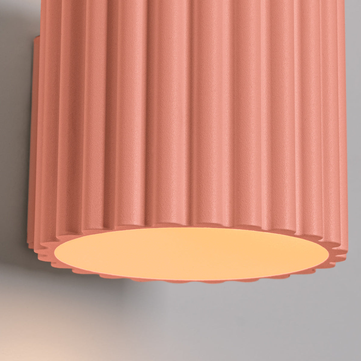 Applique Murale Aura Aluminium Cannelé Pêche