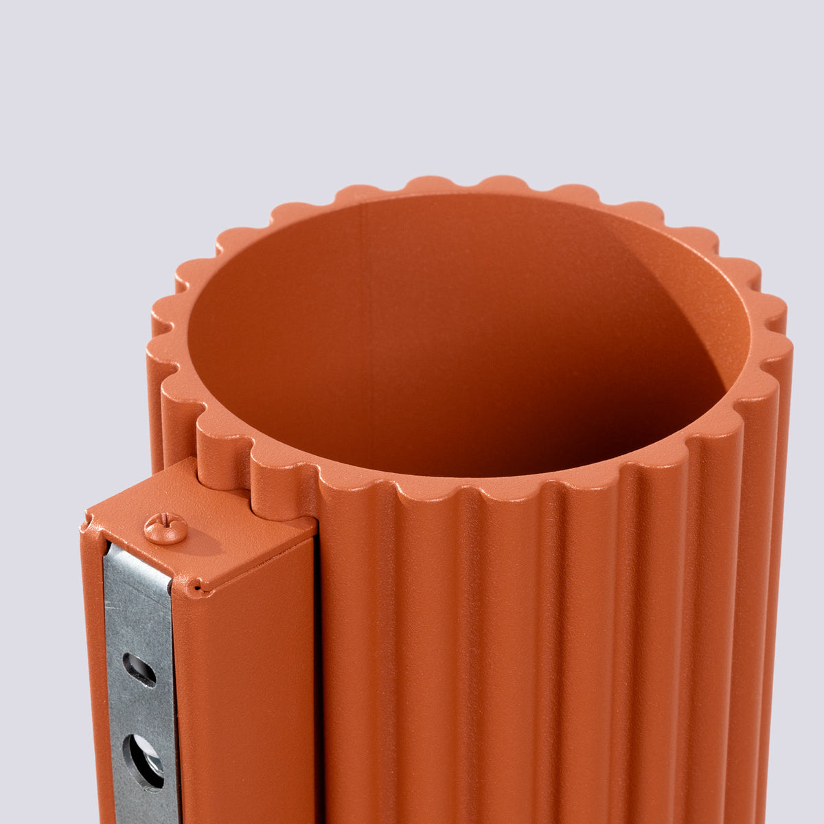Applique Murale Aura Aluminium Cannelé Rouge Ocre