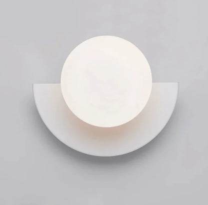 [EXP] Applique Murale LED Demi-Cercle Métal et Globe Opalin