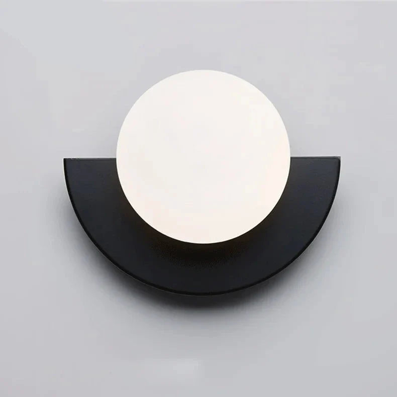 [EXP] Applique Murale LED Demi-Cercle Métal et Globe Opalin
