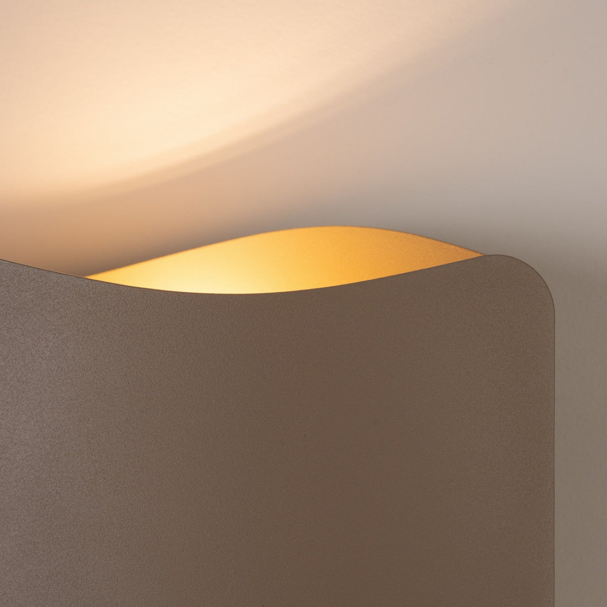 Applique Murale Flux Lumineux 30 Vague Acier Taupe