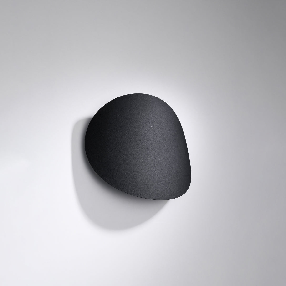 Applique Murale Ombre Douce Galet en Métal Noir Mat